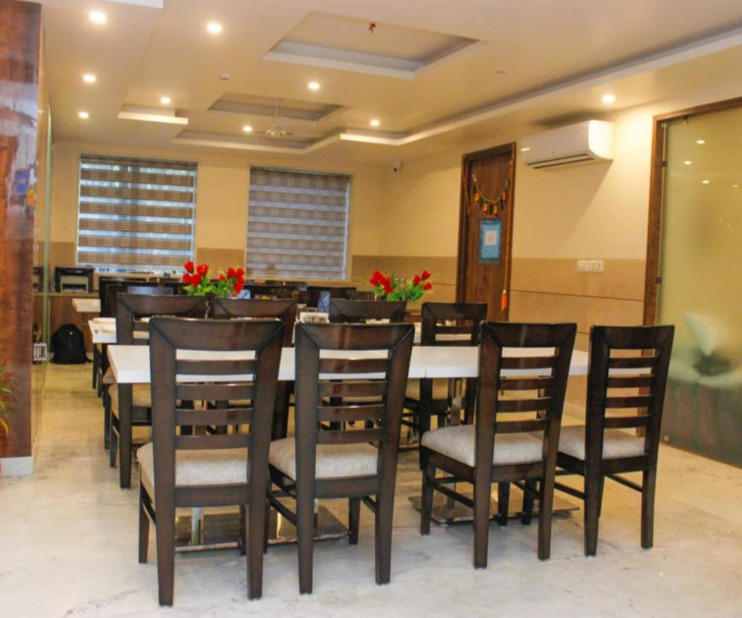 Mayda Inn- A Boutique Hotel นิวเดลี ภายนอก รูปภาพ