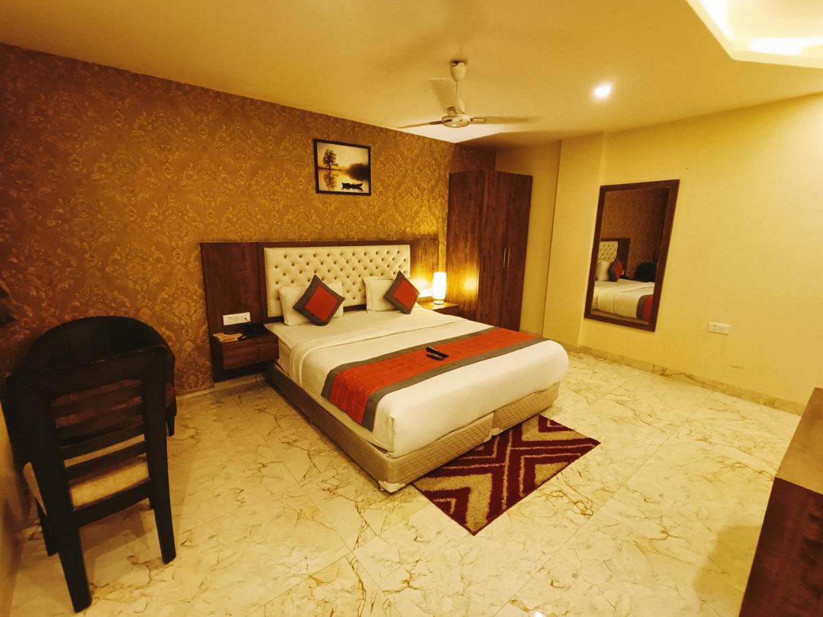 Mayda Inn- A Boutique Hotel นิวเดลี ภายนอก รูปภาพ