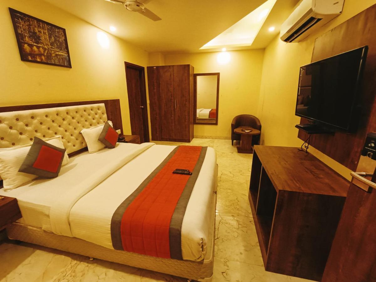Mayda Inn- A Boutique Hotel นิวเดลี ภายนอก รูปภาพ