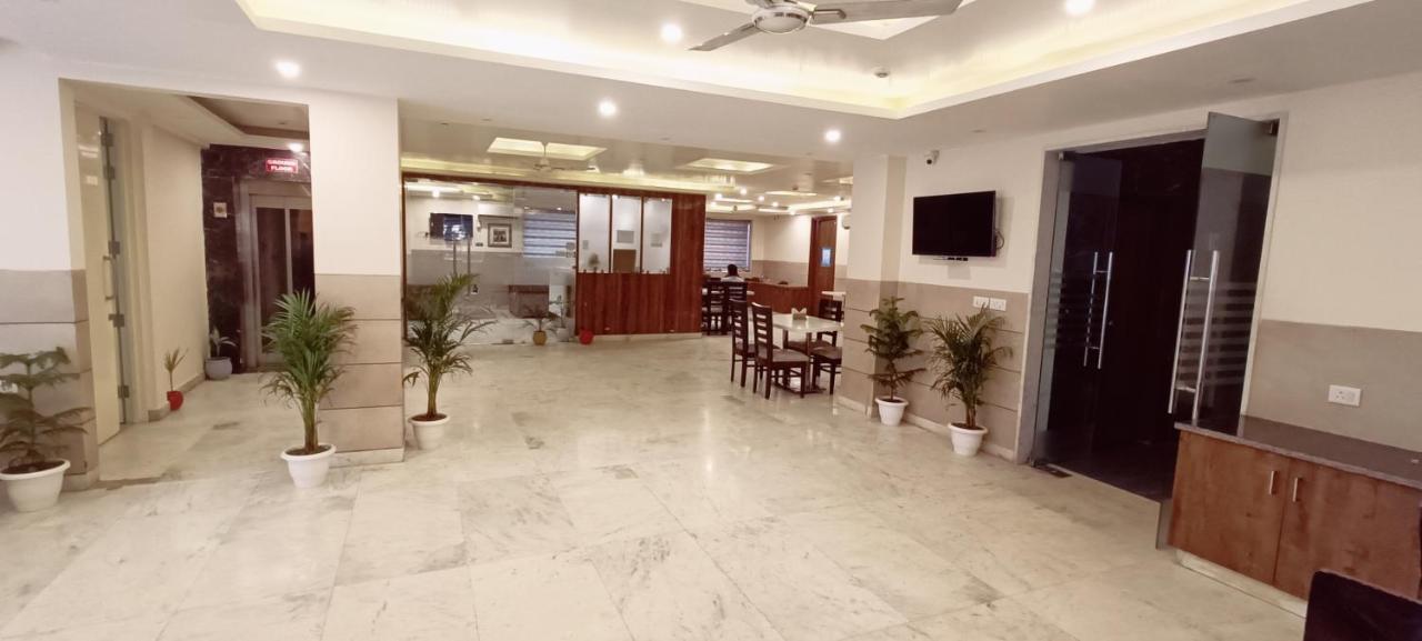 Mayda Inn- A Boutique Hotel นิวเดลี ภายนอก รูปภาพ