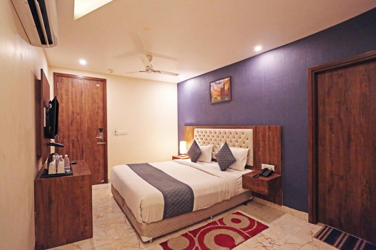 Mayda Inn- A Boutique Hotel นิวเดลี ภายนอก รูปภาพ