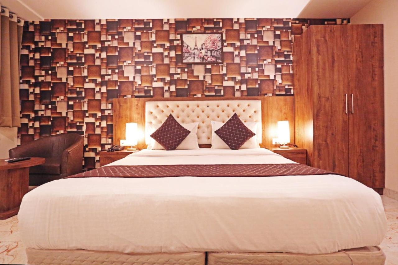 Mayda Inn- A Boutique Hotel นิวเดลี ภายนอก รูปภาพ